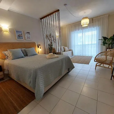 Ferias Perfeitas A Poucos Metros Do Mar Em Quarteira! Апартаменты